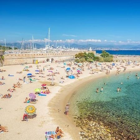 Amazing New Property In The Heart Of The Old Town Of Antibes Bagian luar foto